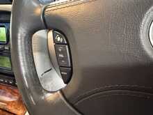 Jaguar XJ XJ6 - U842