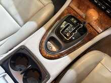 Jaguar XJ XJ6 - U842