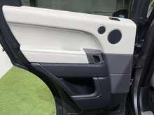 Land Rover Range Rover Sport SD V6 HSE - U843