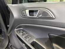 Ford EcoSport T EcoBoost Titanium - U844