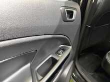 Ford EcoSport T EcoBoost Titanium - U844