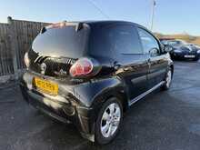 Toyota AYGO VVT-i Fire - U849
