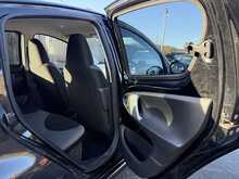 Toyota AYGO VVT-i Fire - U849