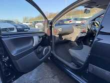 Toyota AYGO VVT-i Fire - U849