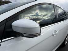 Ford Focus T EcoBoost Titanium - U851