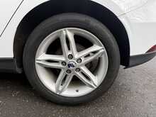 Ford Focus T EcoBoost Titanium - U851