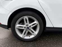 Ford Focus T EcoBoost Titanium - U851