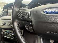 Ford Focus T EcoBoost Titanium - U851