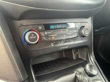 Ford Focus T EcoBoost Titanium - U851