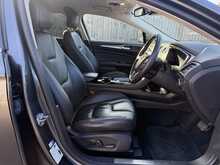 Ford Mondeo TDCi Titanium - U855