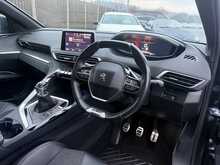 Peugeot 5008 PureTech GT Line Premium - U870