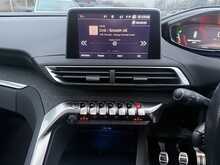 Peugeot 5008 PureTech GT Line Premium - U870