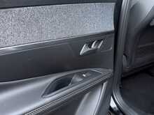 Peugeot 5008 PureTech GT Line Premium - U870