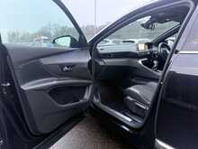 Peugeot 5008 PureTech GT Line Premium - U870