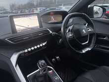 Peugeot 5008 PureTech GT Line Premium - U870
