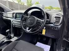 Kia Sportage CRDi 2 - U874