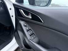 Mazda Mazda3 SKYACTIV-G SE - U877