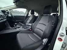 Mazda Mazda3 SKYACTIV-G SE - U877