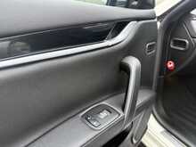 Maserati Ghibli D V6 - U878