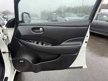 Nissan Leaf Tekna - U879