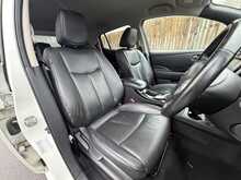 Nissan Leaf Tekna - U879