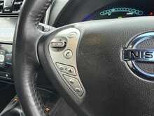Nissan Leaf Tekna - U879
