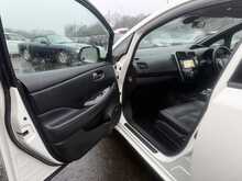 Nissan Leaf Tekna - U879