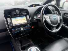 Nissan Leaf Tekna - U879