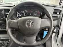 Vauxhall Vivaro Turbo D 2900 Pro - U883