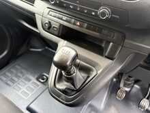 Vauxhall Vivaro Turbo D 2900 Pro - U883