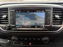 Vauxhall Vivaro Turbo D 2900 Pro - U883