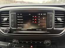 Vauxhall Vivaro Turbo D 2900 Pro - U883