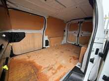 Vauxhall Vivaro Turbo D 2900 Pro - U883