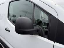 Vauxhall Combo Turbo D 2300 Sportive - U885