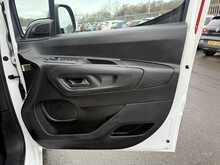 Vauxhall Combo Turbo D 2300 Sportive - U885