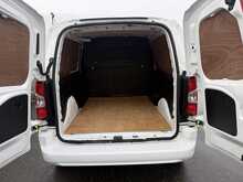 Vauxhall Combo Turbo D 2300 Sportive - U885