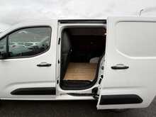 Vauxhall Combo Turbo D 2300 Sportive - U885