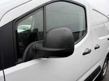 Peugeot Partner BlueHDi 1000 Professional Premium + - U886