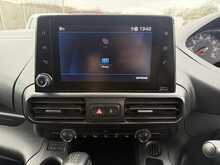 Peugeot Partner BlueHDi 1000 Professional Premium + - U886