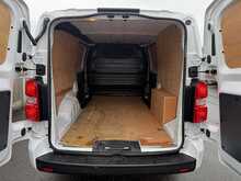 Vauxhall Vivaro Turbo D 2900 Pro - U888