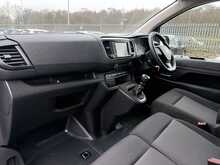 Vauxhall Vivaro Turbo D 2900 Pro - U888