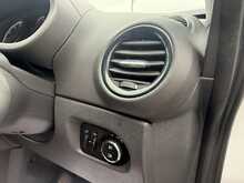Vauxhall Corsa ecoFLEX Energy - U915