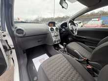 Vauxhall Corsa ecoFLEX Energy - U915