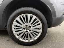 Vauxhall Grandland X Turbo D BlueInjection Sport Nav - U925