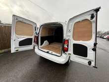 Vauxhall Combo Turbo D 2300 Pro - U938