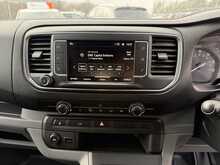 Vauxhall Vivaro Turbo D 2900 Dynamic - U939