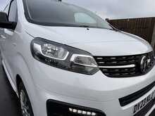 Vauxhall Vivaro Turbo D 2900 Pro - U942