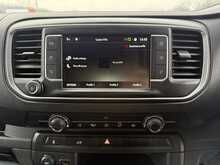Vauxhall Vivaro Turbo D 2900 Pro - U942