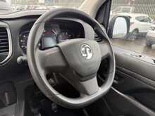 Vauxhall Vivaro Turbo D 2900 Pro - U942