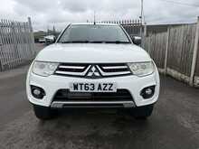 Mitsubishi L200 DI-D Barbarian - U943